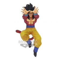 Entertainment Earth Dragon Ball GT Son Goku FES!! Stage 15 Super Saiyan 4 Goku Figure Figures