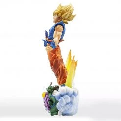 Entertainment Earth Dragon Ball Z Super Master Stars Diorama Super Saiyan Goku Figure (Brush Ver.)
